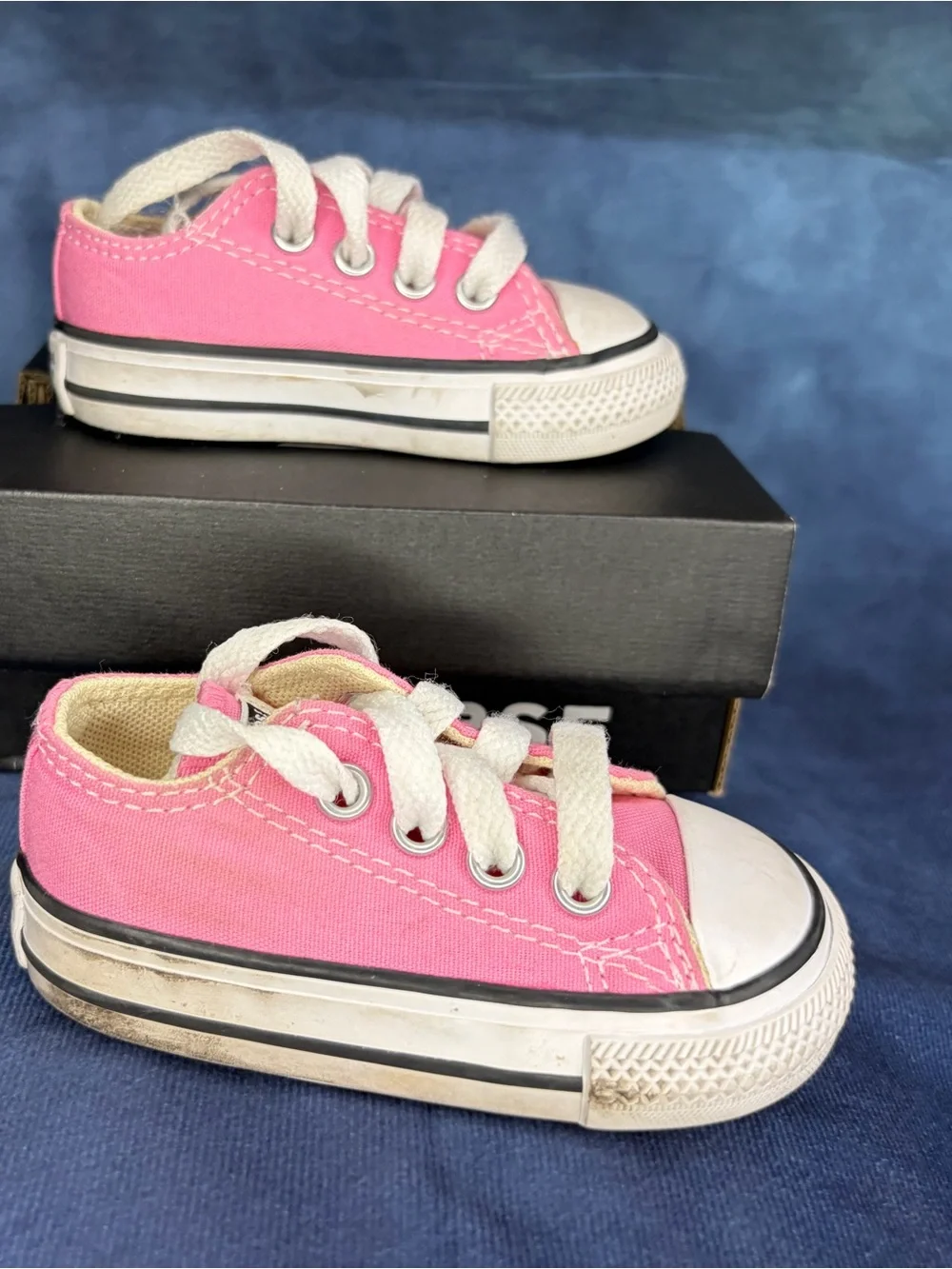 Converse Kids Pink Canvas Low-Top Sneakers Size 3C